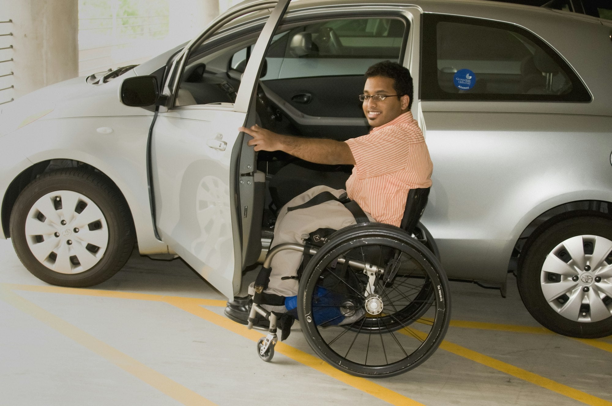How to Transport an Electric Wheelchair in a Car: A Simple, Back-Friendly Guide